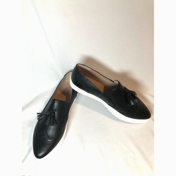 NWOB Journee Collection Alisha Wingtip Slip On Tasseled Loafer Shoes Sz 9.5 - Picture 2 of 6